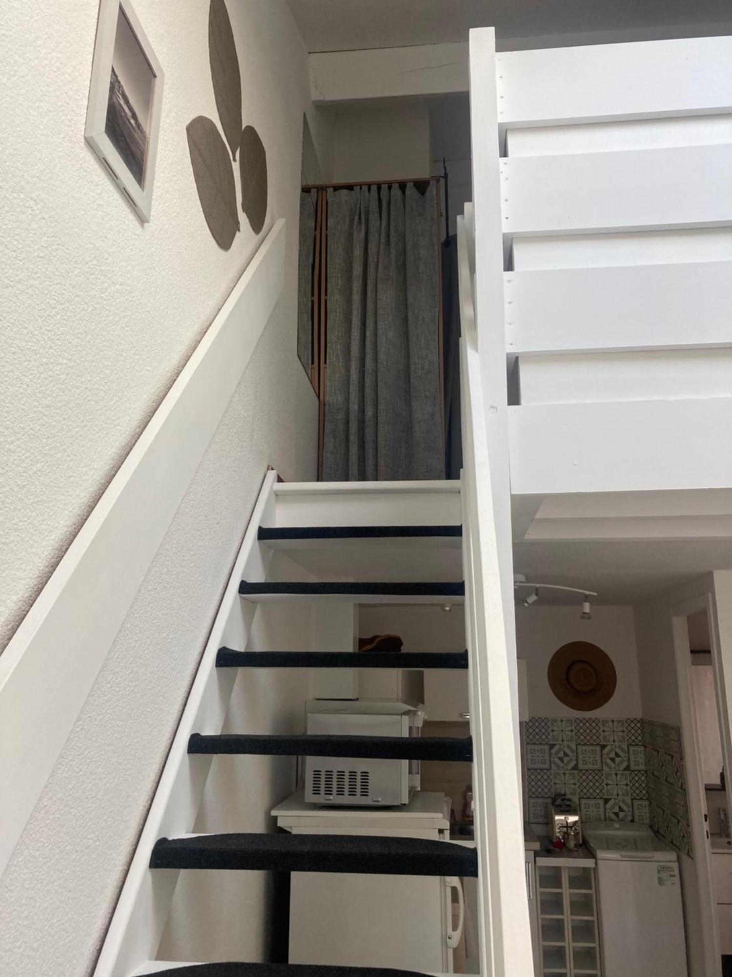Appartement Duplex Lumineux Idealement Situe Арес Экстерьер фото
